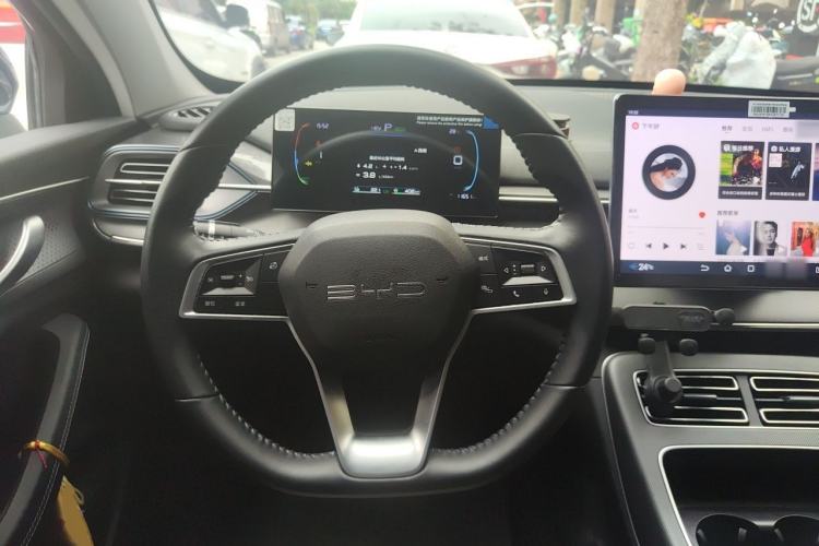 Used BYD Destroyer 05 2024 HONOR Edition DM-i 55KM Luxury Model Steering Wheel