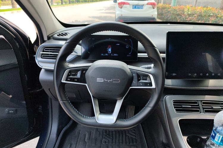 Used BYD Destroyer 05 2024 HONOR Edition DM-i 55KM Luxury Model Steering Wheel