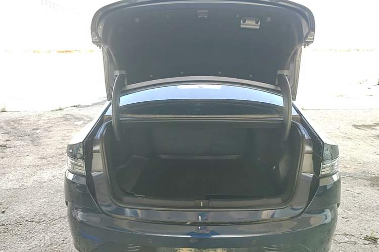 Used BYD Destroyer 05 2024 HONOR Edition DM-i 55KM Luxury Model Trunk
