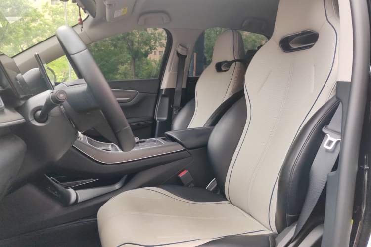Used BYD Destroyer 05 2024 Honor Edition DM-i 120KM Luxury Model Left Front Seat