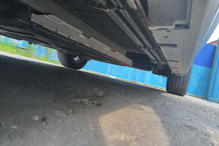 Used BYD Destroyer 05 2024 HONOR Edition DM-i 55KM Luxury Model Chassis Front Left