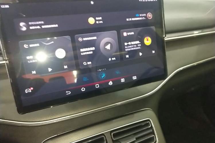 Used BYD Destroyer 05 2024 HONOR Edition DM-i 55KM Luxury Model Audio And AC Panel