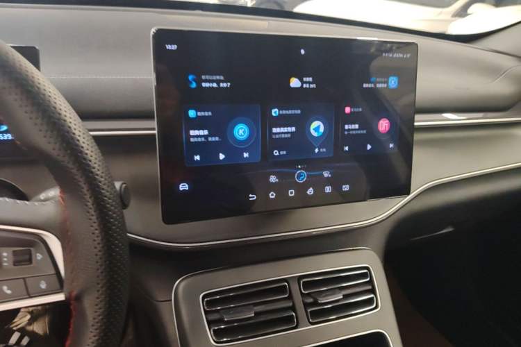 Used BYD Destroyer 05 2024 HONOR Edition DM-i 55KM Luxury Model Audio And AC Panel
