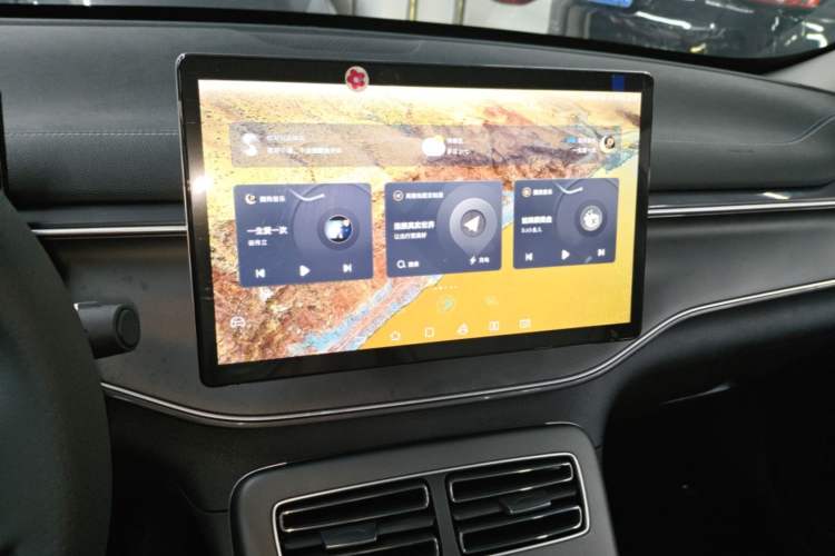 Used BYD Destroyer 05 2024 HONOR Edition DM-i 55KM Luxury Model Audio And AC Panel