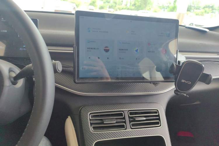 Used BYD Destroyer 05 2024 HONOR Edition DM-i 55KM Luxury Model Audio And AC Panel