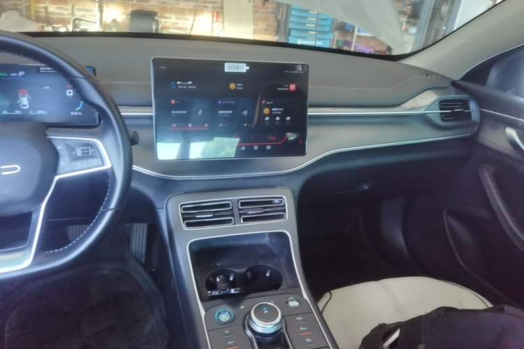 Used BYD Destroyer 05 2024 HONOR Edition DM-i 55KM Luxury Model Audio And AC Panel