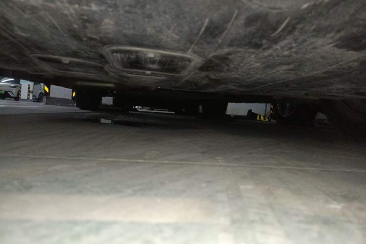 Used BYD Destroyer 05 2024 HONOR Edition DM-i 55KM Luxury Model Chassis Front