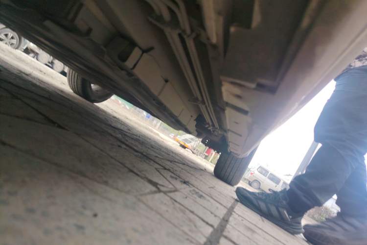Used BYD Destroyer 05 2024 Honor Edition DM-i 120KM Luxury Model Chassis Front Left