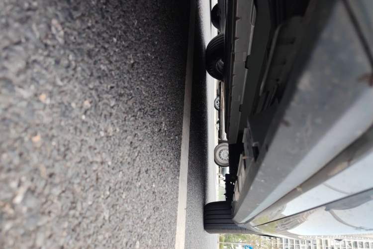 Used BYD Destroyer 05 2024 HONOR Edition DM-i 55KM Luxury Model Chassis Front Left