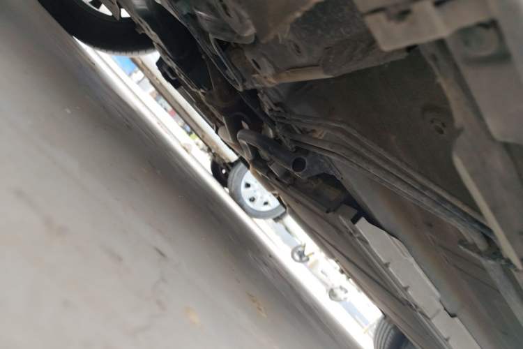 Used BYD Destroyer 05 2024 HONOR Edition DM-i 55KM Luxury Model Chassis Front Left