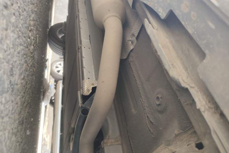 Used BYD Destroyer 05 2024 HONOR Edition DM-i 55KM Luxury Model Chassis Front Right