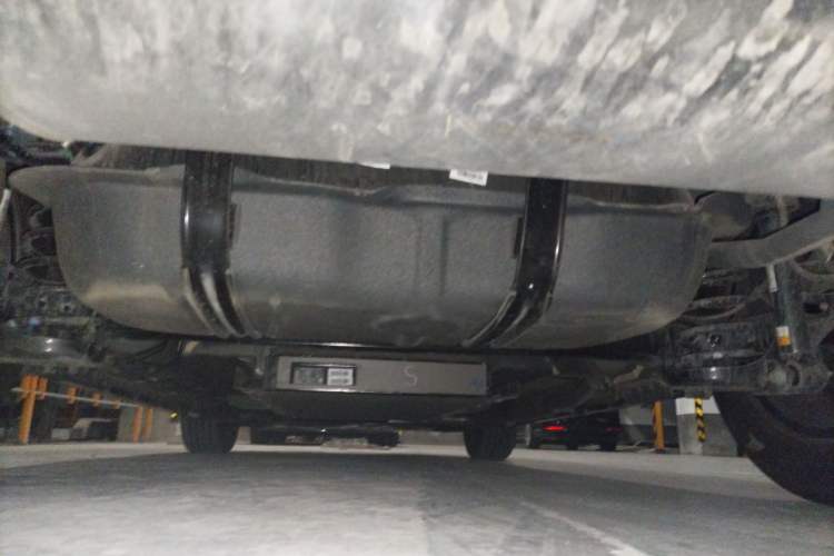 Used BYD Destroyer 05 2024 HONOR Edition DM-i 55KM Luxury Model Chassis Rear