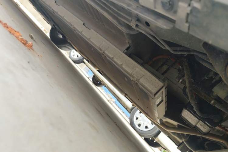 Used BYD Destroyer 05 2024 HONOR Edition DM-i 55KM Luxury Model Chassis Rear Left
