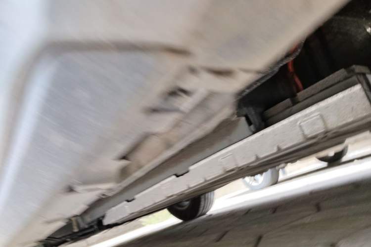 Used BYD Destroyer 05 2024 HONOR Edition DM-i 55KM Luxury Model Chassis Rear Left