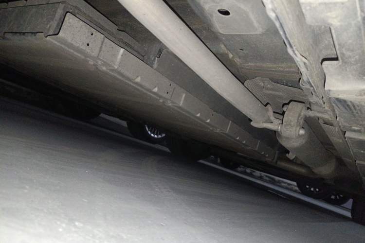 Used BYD Destroyer 05 2024 HONOR Edition DM-i 55KM Luxury Model Chassis Rear Right