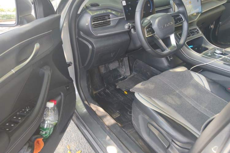 Used BYD Destroyer 05 2024 Honor Edition DM-i 120KM Luxury Model Driver Seat