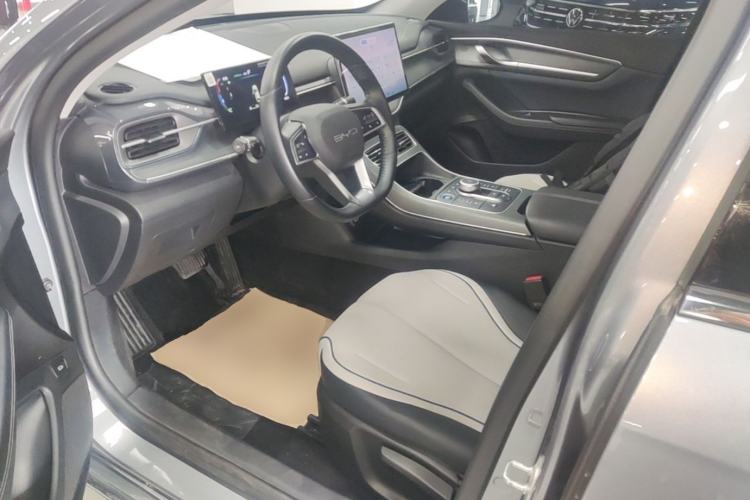 Used BYD Destroyer 05 2024 HONOR Edition DM-i 55KM Luxury Model Driver Seat