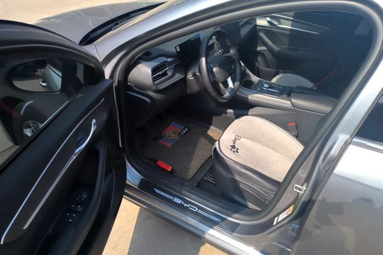 Used BYD Destroyer 05 2024 HONOR Edition DM-i 55KM Luxury Model Driver Seat