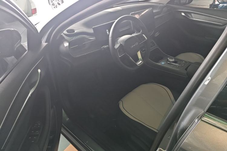 Used BYD Destroyer 05 2024 HONOR Edition DM-i 55KM Luxury Model Driver Seat
