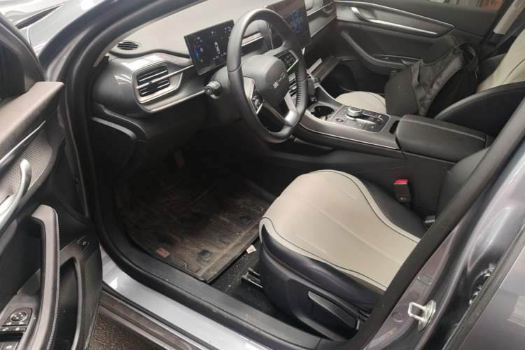 Used BYD Destroyer 05 2024 HONOR Edition DM-i 55KM Luxury Model Driver Seat
