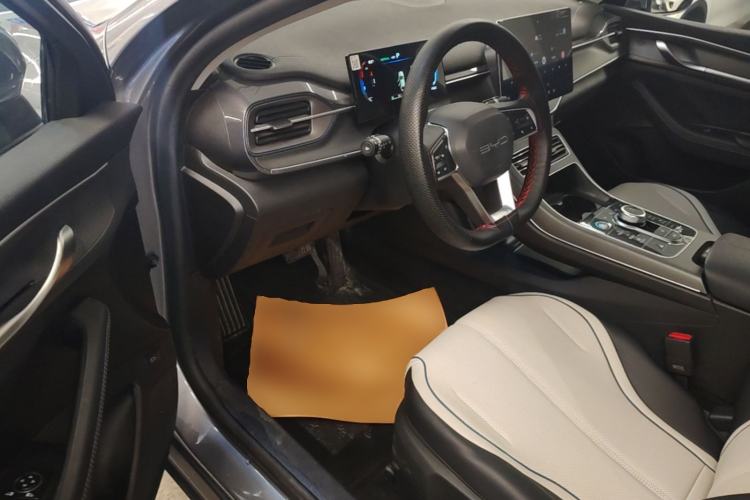Used BYD Destroyer 05 2024 HONOR Edition DM-i 55KM Luxury Model Driver Seat