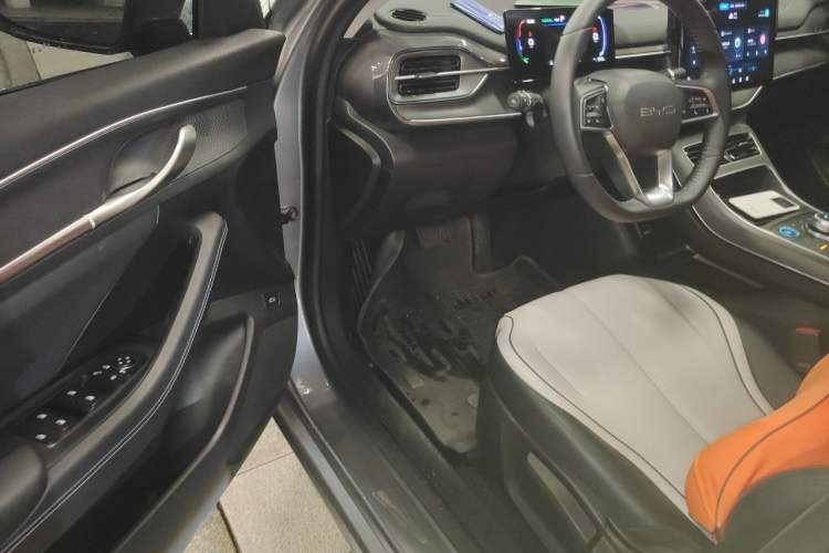 Used BYD Destroyer 05 2024 HONOR Edition DM-i 55KM Luxury Model Driver Seat