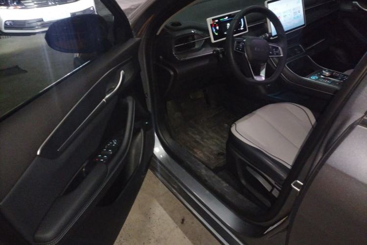 Used BYD Destroyer 05 2024 HONOR Edition DM-i 55KM Luxury Model Driver Seat