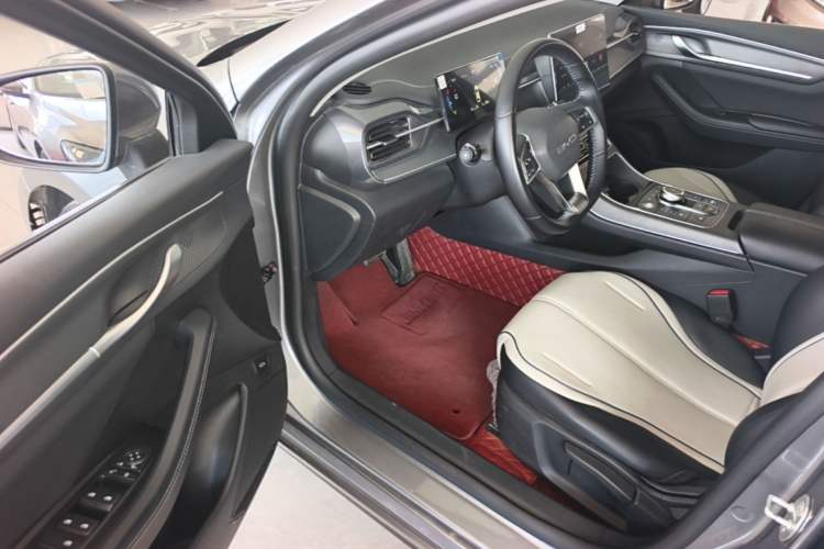 Used BYD Destroyer 05 2024 HONOR Edition DM-i 55KM Luxury Model Driver Seat