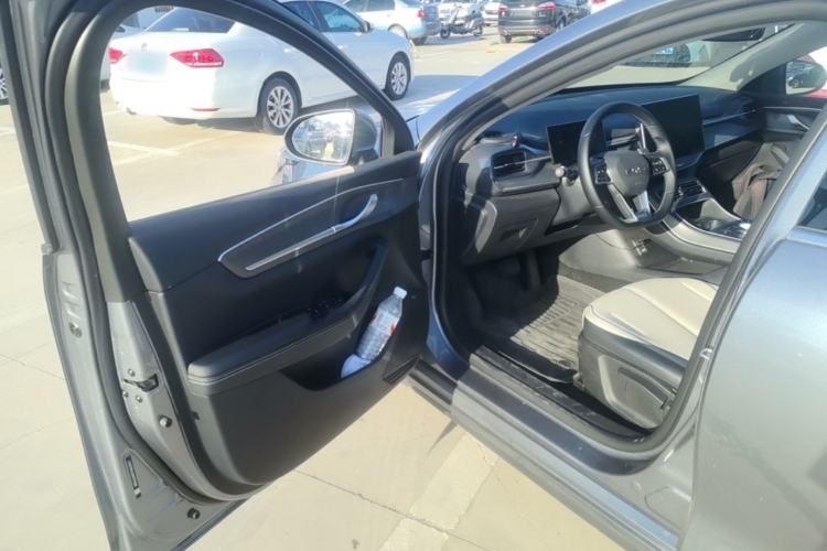 Used BYD Destroyer 05 2024 HONOR Edition DM-i 55KM Luxury Model Driver Seat