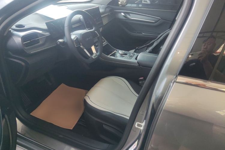 Used BYD Destroyer 05 2024 HONOR Edition DM-i 55KM Luxury Model Driver Seat