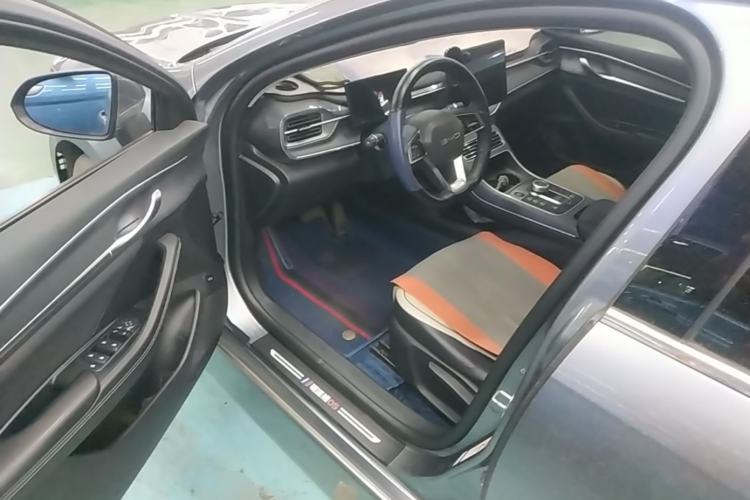 Used BYD Destroyer 05 2024 HONOR Edition DM-i 55KM Luxury Model Driver Seat