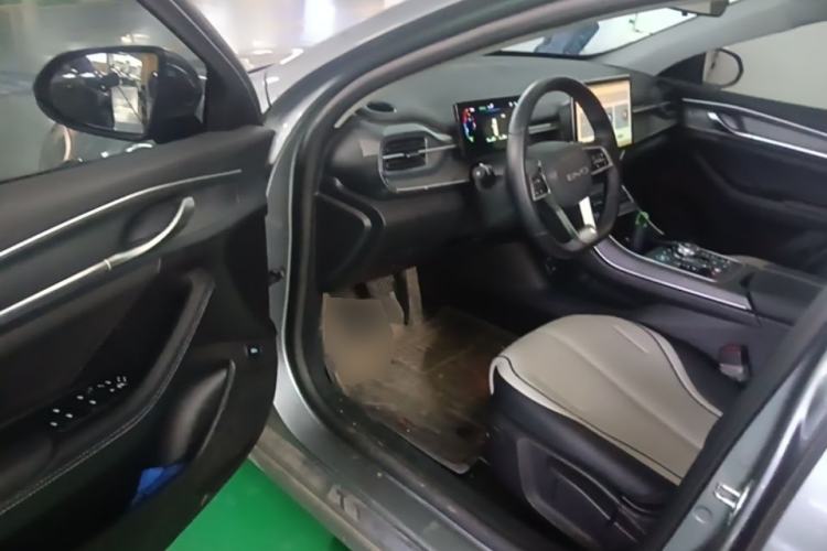 Used BYD Destroyer 05 2024 HONOR Edition DM-i 55KM Luxury Model Driver Seat
