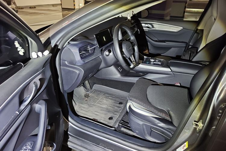 Used BYD Destroyer 05 2024 HONOR Edition DM-i 55KM Luxury Model Driver Seat