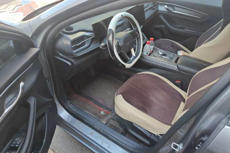 Used BYD Destroyer 05 2024 HONOR Edition DM-i 55KM Luxury Model Driver Seat