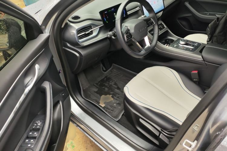 Used BYD Destroyer 05 2024 HONOR Edition DM-i 55KM Luxury Model Driver Seat