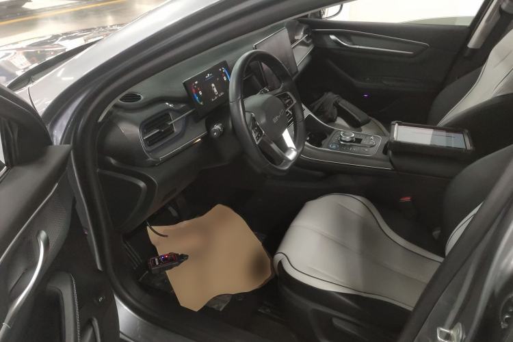 Used BYD Destroyer 05 2024 Honor Edition DM-i 120KM Luxury Model Driver Seat