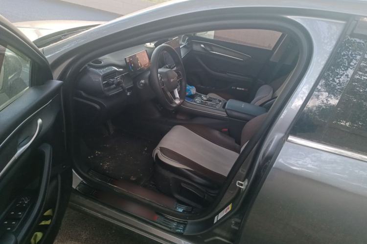 Used BYD Destroyer 05 2024 HONOR Edition DM-i 55KM Luxury Model Driver Seat