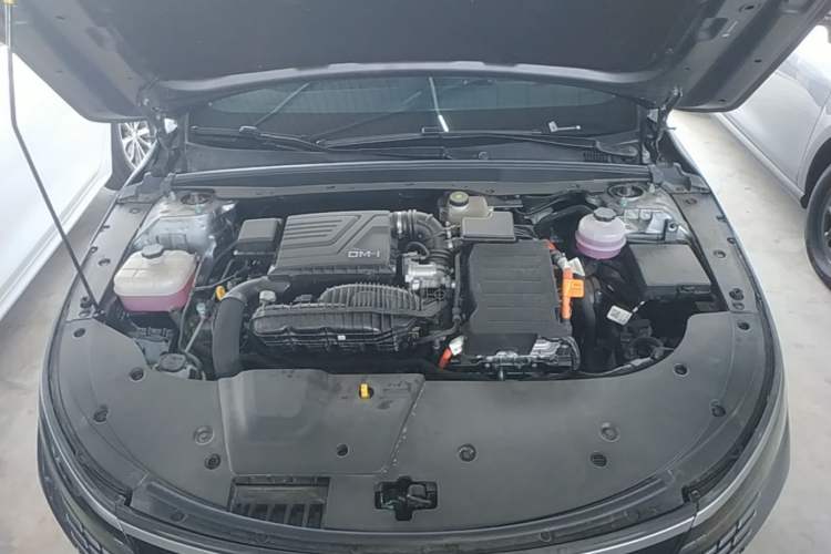 Used BYD Destroyer 05 2024 HONOR Edition DM-i 55KM Luxury Model Engine Bay