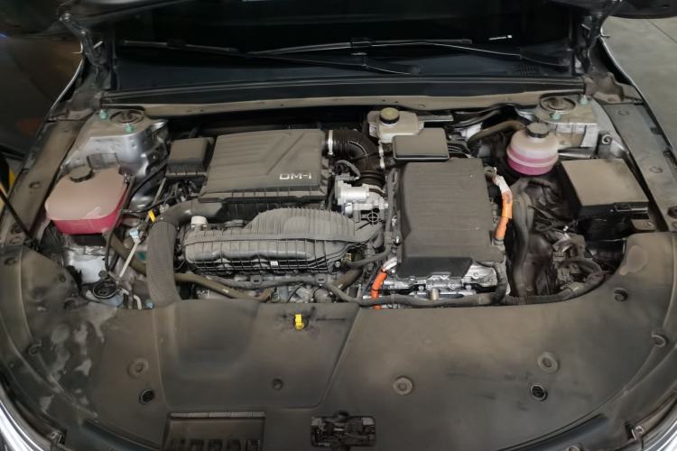 Used BYD Destroyer 05 2024 HONOR Edition DM-i 55KM Luxury Model Engine Bay