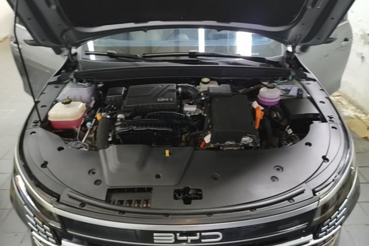 Used BYD Destroyer 05 2024 HONOR Edition DM-i 55KM Luxury Model Engine Bay