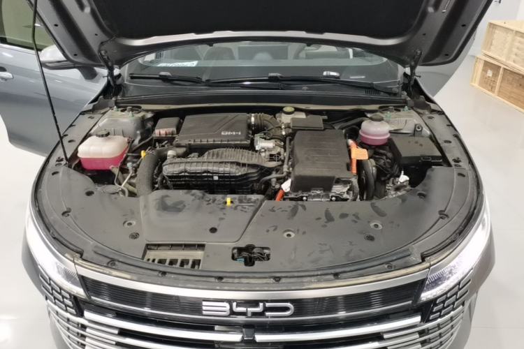 Used BYD Destroyer 05 2024 HONOR Edition DM-i 55KM Luxury Model Engine Bay