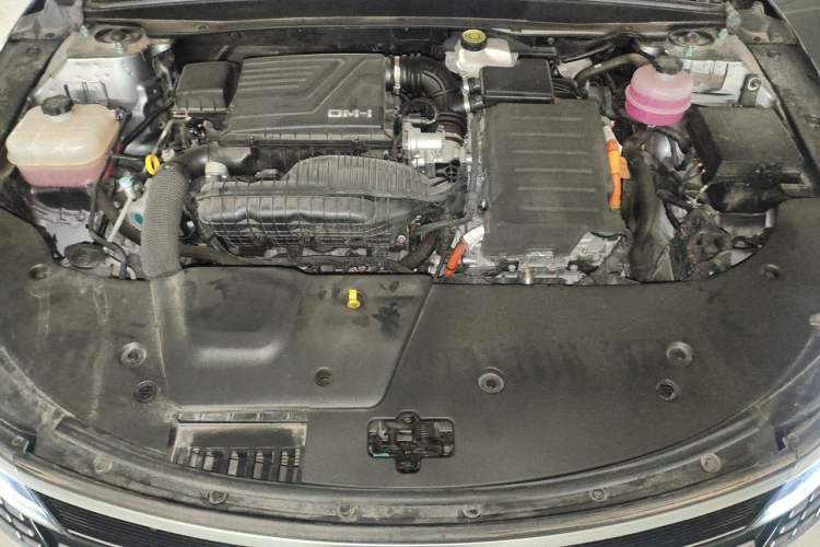 Used BYD Destroyer 05 2024 HONOR Edition DM-i 55KM Luxury Model Engine Bay
