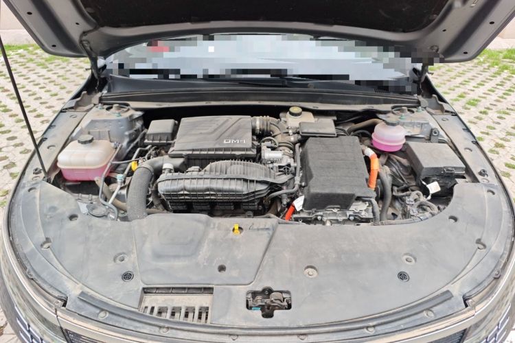 Used BYD Destroyer 05 2024 Honor Edition DM-i 120KM Luxury Model Engine Bay