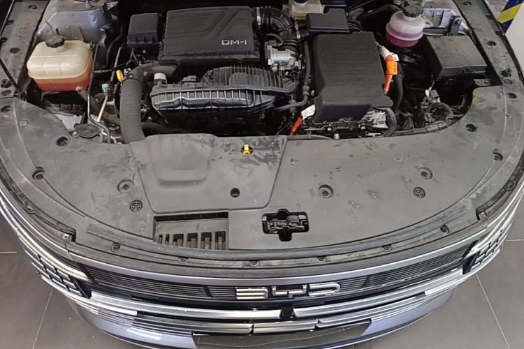 Used BYD Destroyer 05 2024 HONOR Edition DM-i 55KM Luxury Model Engine Bay