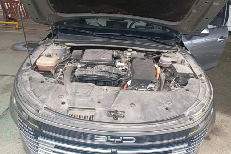 Used BYD Destroyer 05 2024 HONOR Edition DM-i 55KM Luxury Model Engine Bay