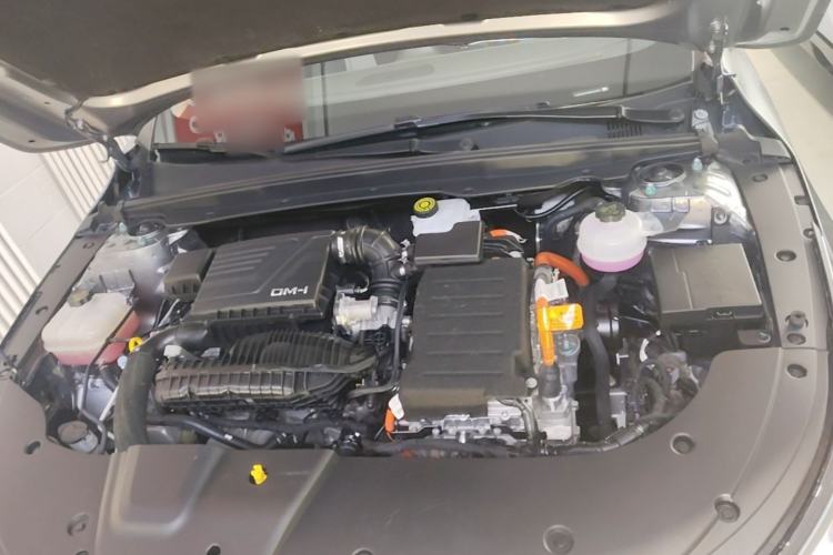 Used BYD Destroyer 05 2024 Honor Edition DM-i 120KM Luxury Model Engine Bay