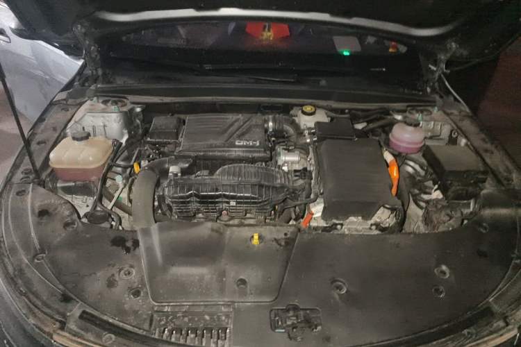 Used BYD Destroyer 05 2024 HONOR Edition DM-i 55KM Luxury Model Engine Bay