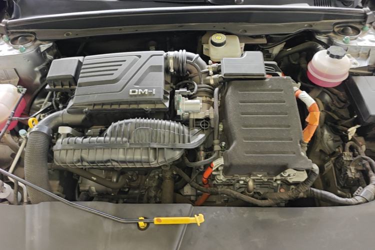 Used BYD Destroyer 05 2024 HONOR Edition DM-i 55KM Luxury Model Engine Bay