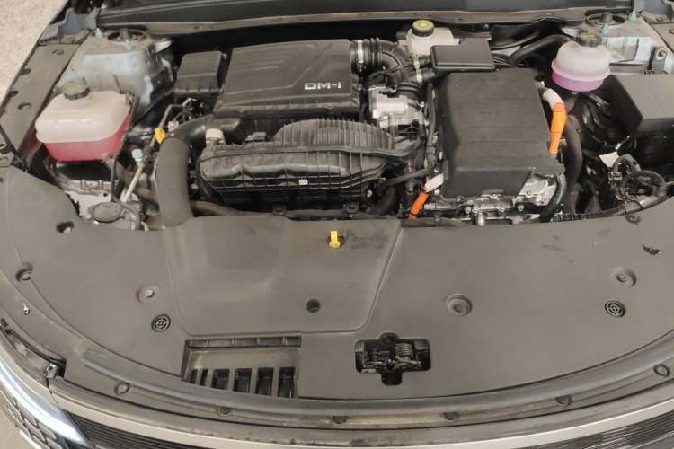Used BYD Destroyer 05 2024 HONOR Edition DM-i 55KM Luxury Model Engine Bay
