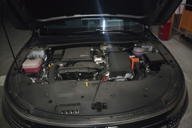 Used BYD Destroyer 05 2024 HONOR Edition DM-i 55KM Luxury Model Engine Bay